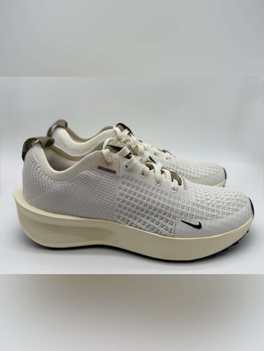 Nike Interact Run Sail/Baroque Brown-Light Bone Running Sneakers
